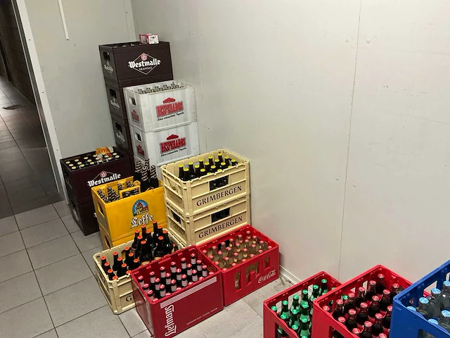 Inhoud bar en koelcel - afbeelding 23 van  32