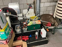 Inhoud berging - afbeelding 5 van  14