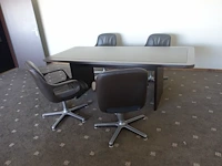 Inhoud bureau - afbeelding 4 van  13