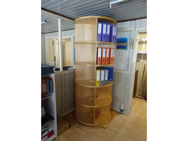 Inhoud bureauruimte+ garage - afbeelding 6 van  32