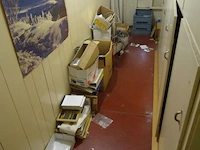 Inhoud bureauruimte+ garage - afbeelding 20 van  32
