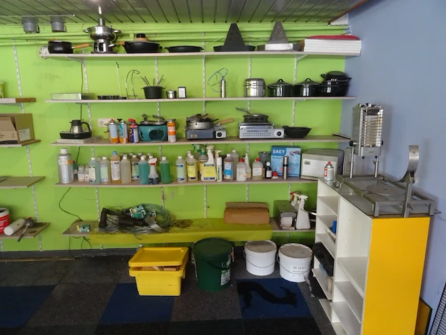 Inhoud bureauruimte+ garage - afbeelding 23 van  32