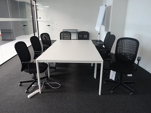 Inhoud bureauruimte - afbeelding 3 van  5