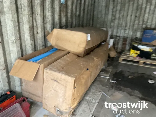 Inhoud container - afbeelding 2 van  4