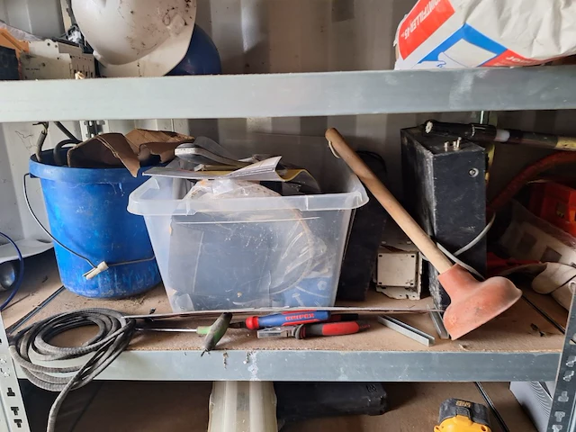 Inhoud container - afbeelding 3 van  50