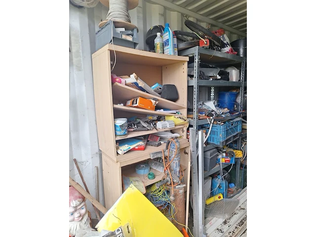 Inhoud container - afbeelding 23 van  50