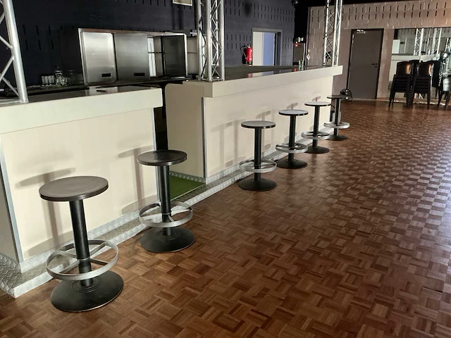 Inhoud danszaal - afbeelding 11 van  17