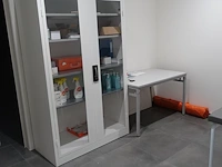 Inhoud ehbo ruimte - afbeelding 1 van  3
