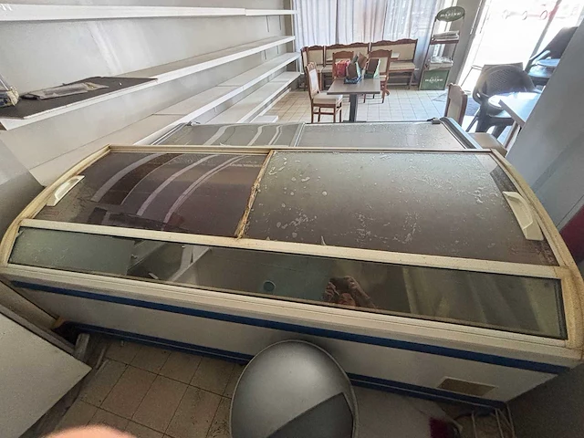 Inhoud horeca kebab zaak - afbeelding 11 van  64