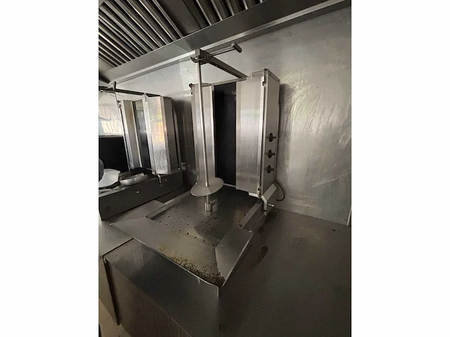 Inhoud horeca kebab zaak - afbeelding 16 van  64