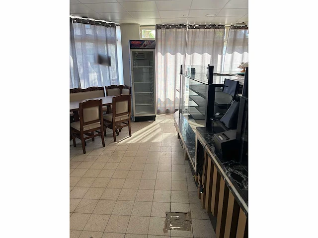 Inhoud horeca kebab zaak - afbeelding 19 van  64