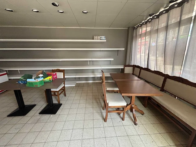 Inhoud horeca kebab zaak - afbeelding 23 van  64