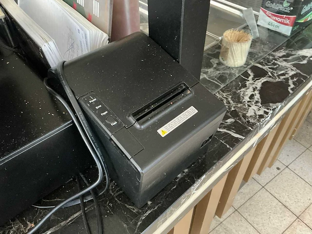 Inhoud horeca kebab zaak - afbeelding 47 van  64