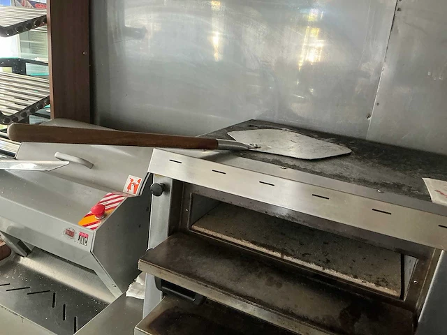 Inhoud horeca kebab zaak - afbeelding 50 van  64
