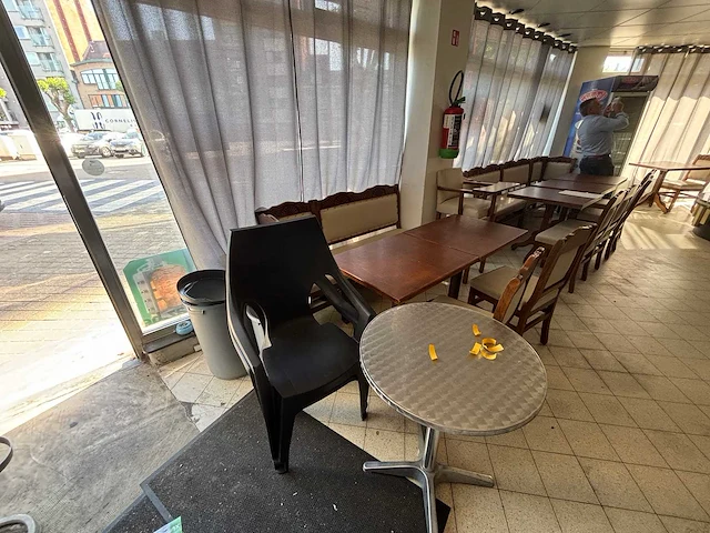 Inhoud horeca kebab zaak - afbeelding 45 van  64