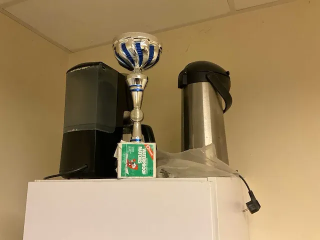 Inhoud kantine en berging - afbeelding 4 van  20