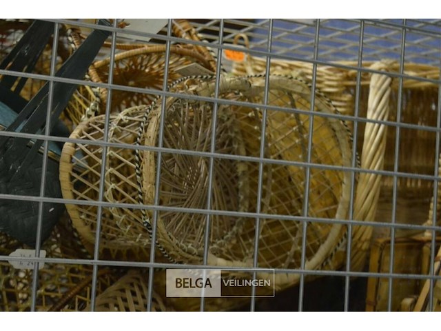 Inhoud kar partij div rietmaterialen - afbeelding 6 van  6