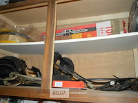 Inhoud kast div lasmaterialen - afbeelding 1 van  3