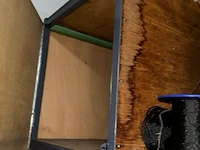 Inhoud kast - afbeelding 2 van  5