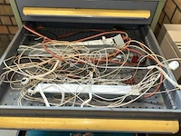 Inhoud kast - afbeelding 8 van  8