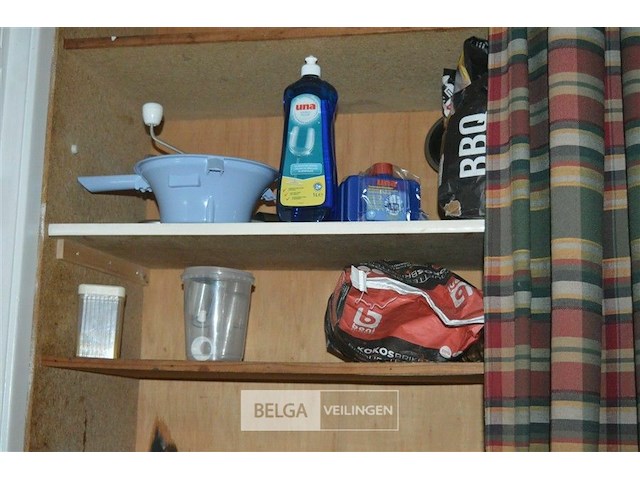 Inhoud kast - afbeelding 2 van  4