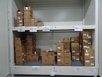 Inhoud kast - afbeelding 1 van  23