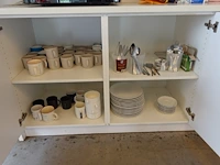 Inhoud kasten + microgolf - afbeelding 6 van  11