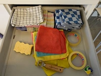 Inhoud kasten + microgolf - afbeelding 10 van  11