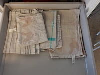 Inhoud kasten + microgolf - afbeelding 11 van  11