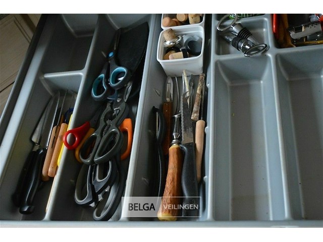 Inhoud kasten - afbeelding 4 van  12