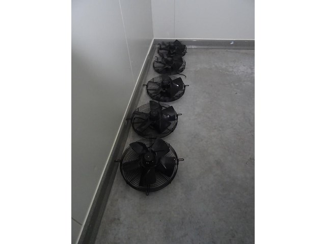 Inhoud kelder - afbeelding 11 van  12