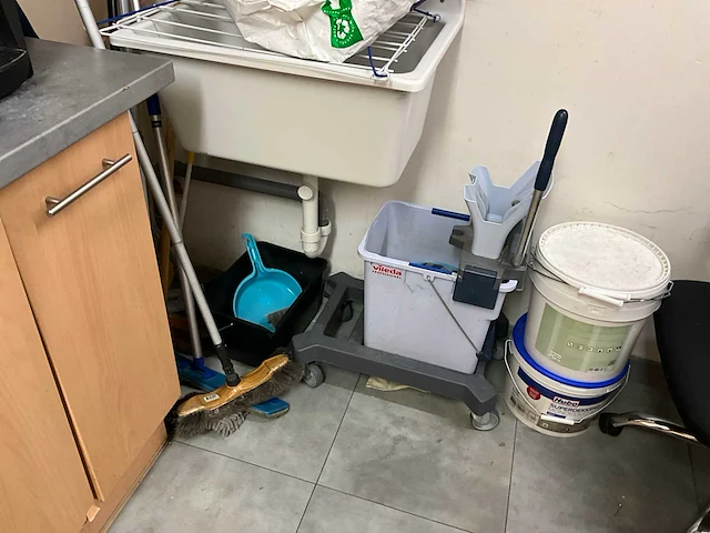 Inhoud keuken - afbeelding 5 van  18