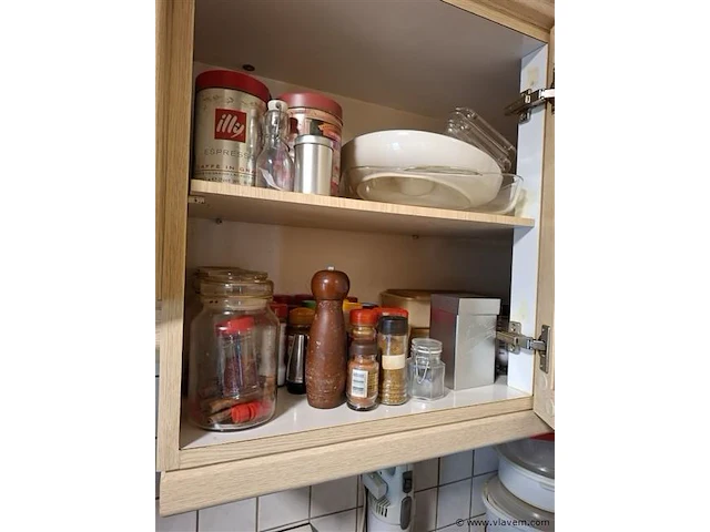 Inhoud keuken - afbeelding 3 van  7