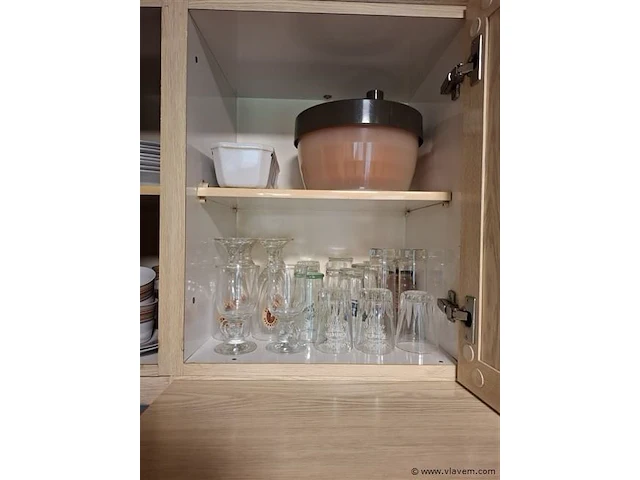 Inhoud keuken - afbeelding 4 van  7