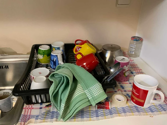 Inhoud keukenkasten - afbeelding 7 van  12