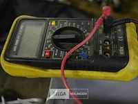 Inhoud kist div materialen - afbeelding 4 van  6