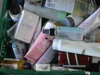 Inhoud kist diverse goederen - afbeelding 3 van  4