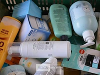 Inhoud kist diverse goederen - afbeelding 3 van  4