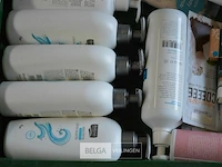 Inhoud kist diverse goederen - afbeelding 2 van  5