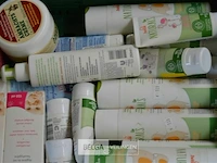 Inhoud kist diverse goederen - afbeelding 4 van  5