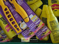 Inhoud kist diverse goederen - afbeelding 4 van  4