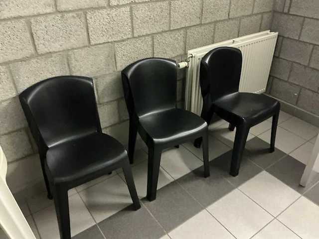 Inhoud kleedruimte - afbeelding 6 van  7
