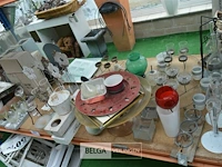Inhoud legger div deco materialen - afbeelding 1 van  4