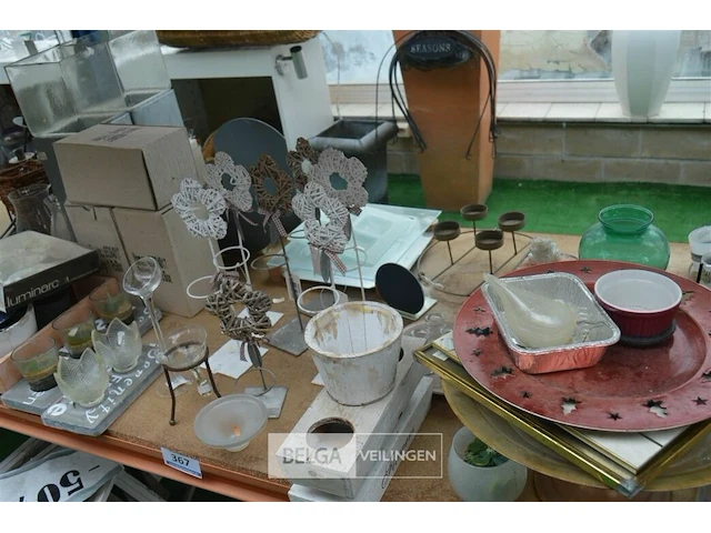 Inhoud legger div deco materialen - afbeelding 3 van  4