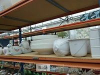 Inhoud legger div deco materialen - afbeelding 1 van  5