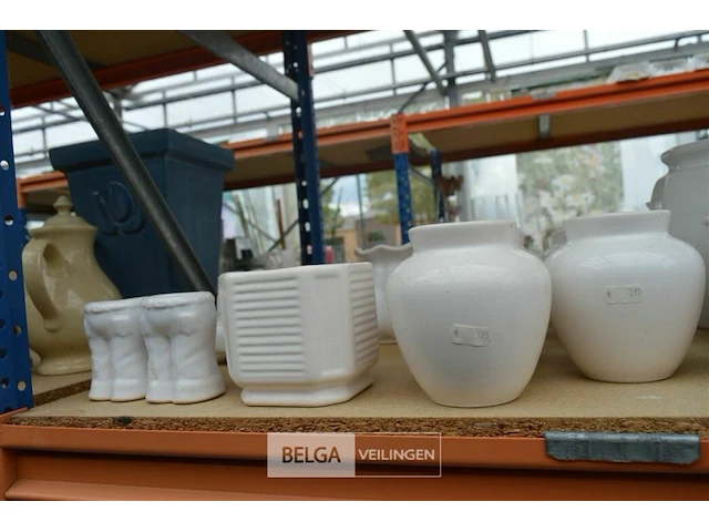 Inhoud legger div deco materialen - afbeelding 5 van  5