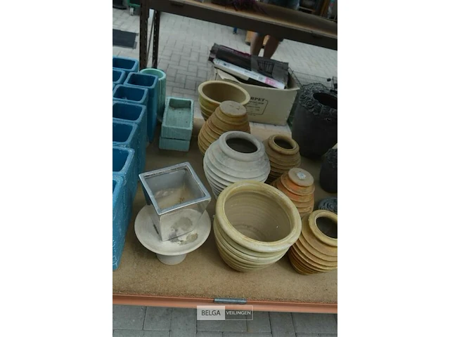 Inhoud legger div deco materialen - afbeelding 3 van  5