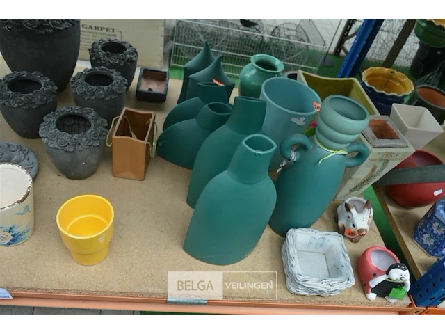 Inhoud legger div deco materialen - afbeelding 5 van  5