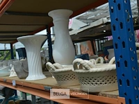 Inhoud legger div deco materialen - afbeelding 1 van  5