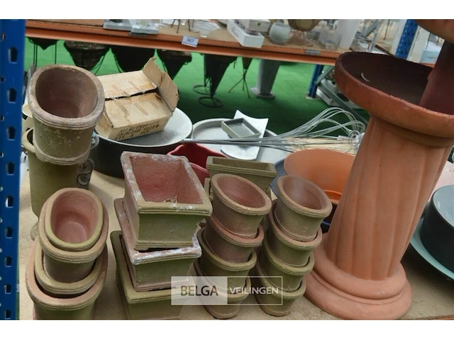 Inhoud legger div deco materialen - afbeelding 2 van  5
